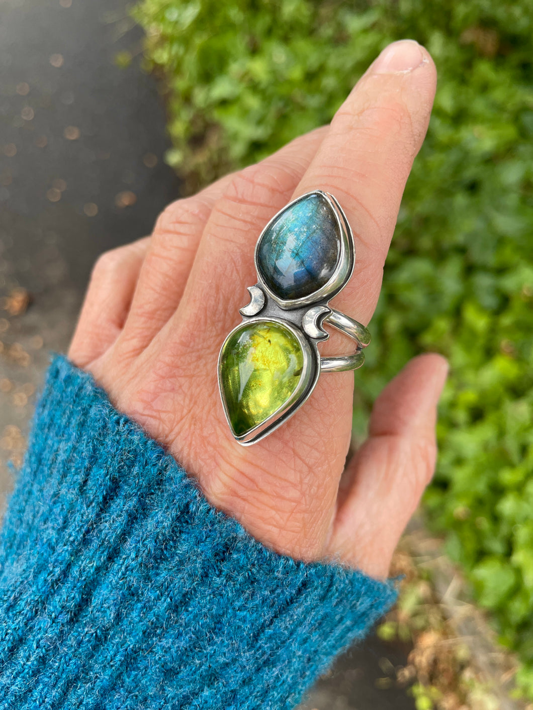 Blue Labradorite + Green Amber Cosmos Ring {Size 8}