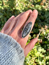 Load image into Gallery viewer, Silver Marcasite Plumes Ring (Size 9)
